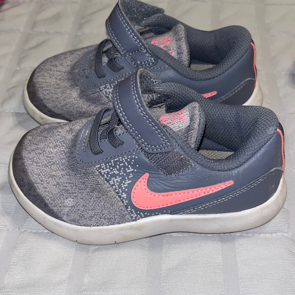Girls Nike